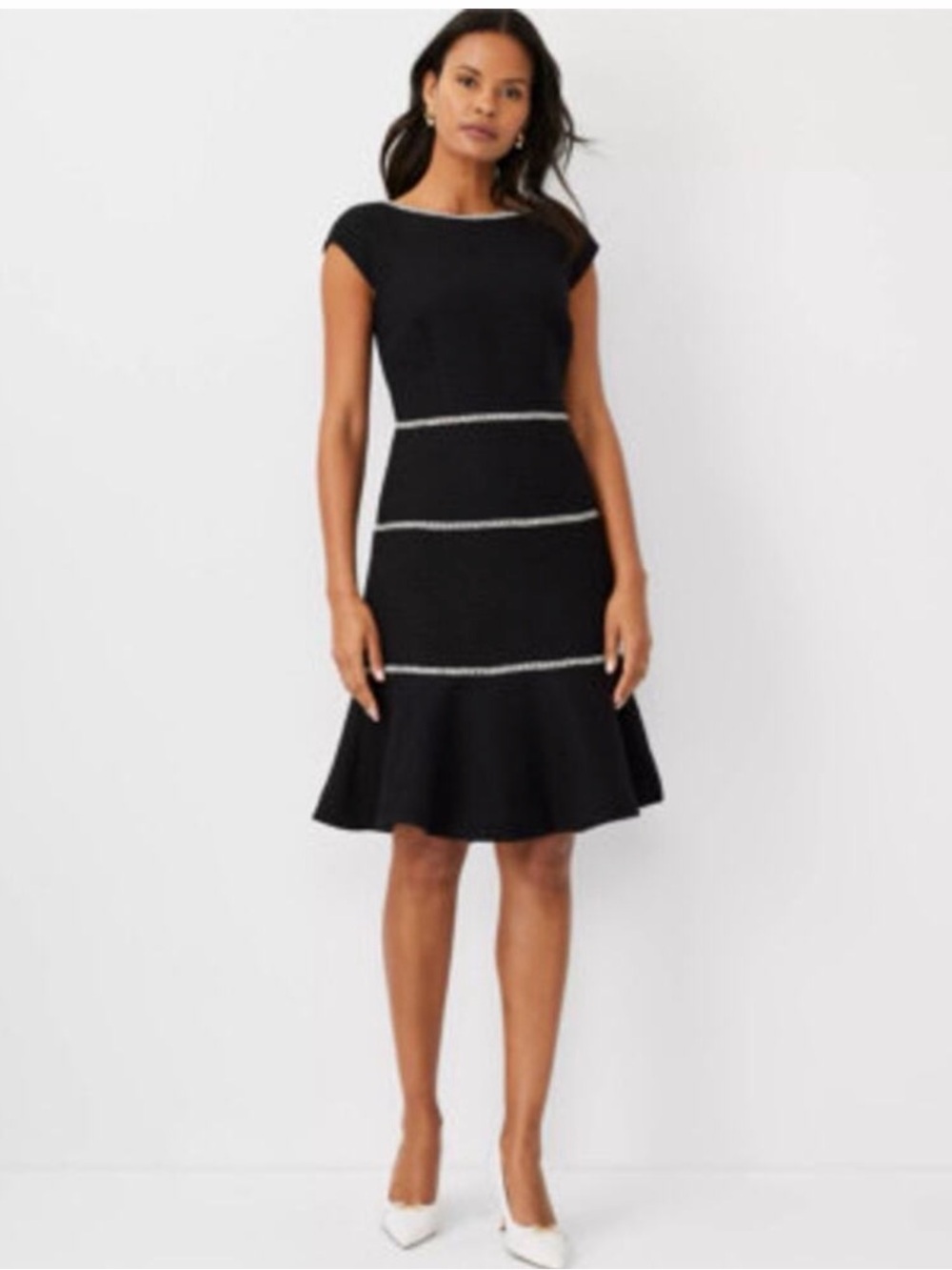 ANN TAYLOR Black Tweed Tiered Flare Dress Size 8 White Trim Career Midi